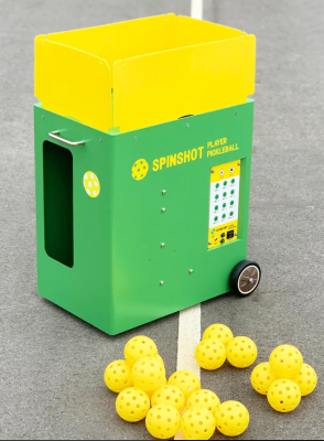 Spinshot Pickleball Maschine (110 km/h) inkl. Batterie (4-6 h Laufzeit) + Ladegerät inkl. Remote Watch