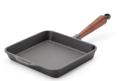 Skeppshult Tamagoyaki-Eierrollpfanne 21 x 22cm mit Griff aus schwedischem Buchenholz. Für alle Herdarten geeignet. 0137T
